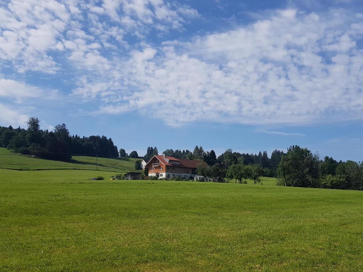 Ferienwohnung Reisach ليندنبرغ ام الغو المظهر الخارجي الصورة