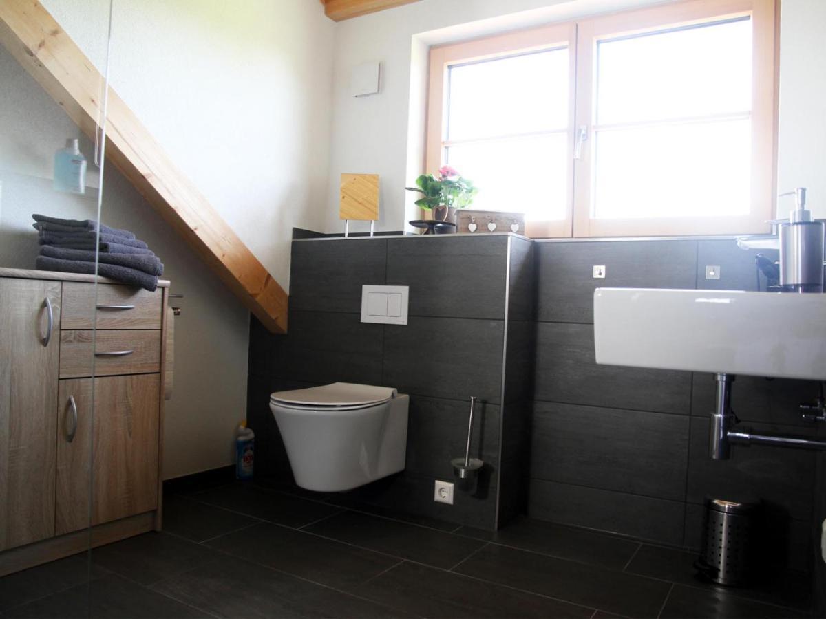 Ferienwohnung Reisach ليندنبرغ ام الغو المظهر الخارجي الصورة
