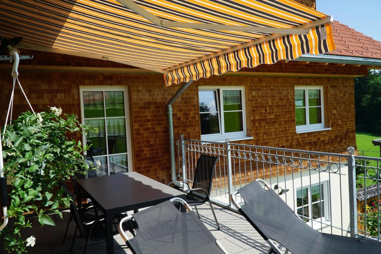 Ferienwohnung Reisach ليندنبرغ ام الغو المظهر الخارجي الصورة
